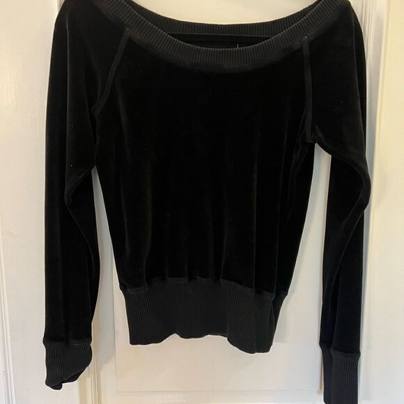 Black Velvet sweater- boat neck/off shoulder - Picture 3 of 3